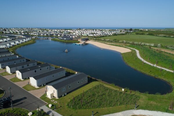 Sun, sea and stronger signal: O2 to upgrade its mobile network at more than 20 Haven holiday parks